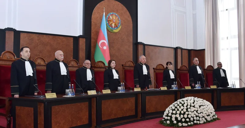 Konstitusiya Məhkəməsi Plenumunun növbəti iclası KEÇİRİLDİ