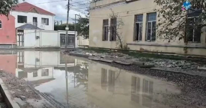 Bakıxanovda ölüm saçan yol Hər an fəlakət OLA BİLƏR VİDEO