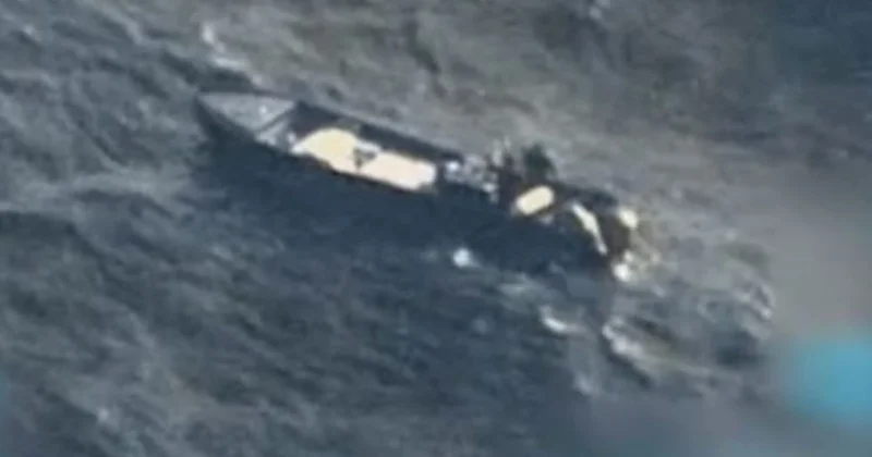 Военные США нанесли удар по наркосудну в Карибах видео