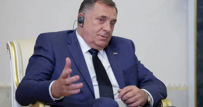 Додик умоляет: Путин, помоги!