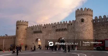 Ичеришехер станет пешеходным: на площади Гоша Гала запретят движение транспорта