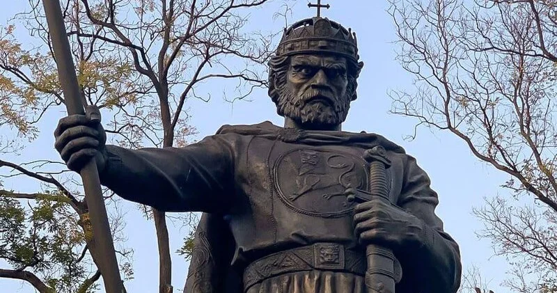 Kral Samuelin qalıqlarını ölkəsinə təhvil verdilər