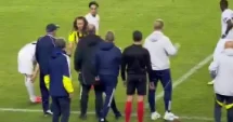 Turan Tovuz Fənərbaxça oyununda dava düşdü, matç yarımçıq qaldı (Video)