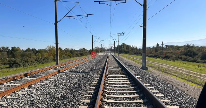 Sumqayıt Yalama dəmir yolunun tikintisi bu il başa çatacaq RƏSMİ