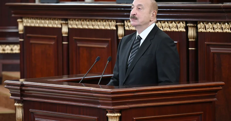 Алиев выступил в Академии наук фото