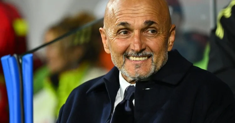 O, təzyiqə öyrəşib və sadəcə futbol oynamaq istəyir Spalletti