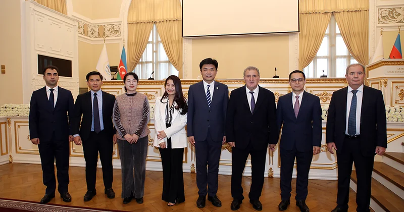 Pekin universitetinin nümayəndələri AMEA da