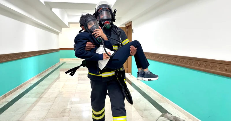 FHN Naxçıvan Dövlət Universitetinin nəzdində Gimnaziyada təlim keçirib