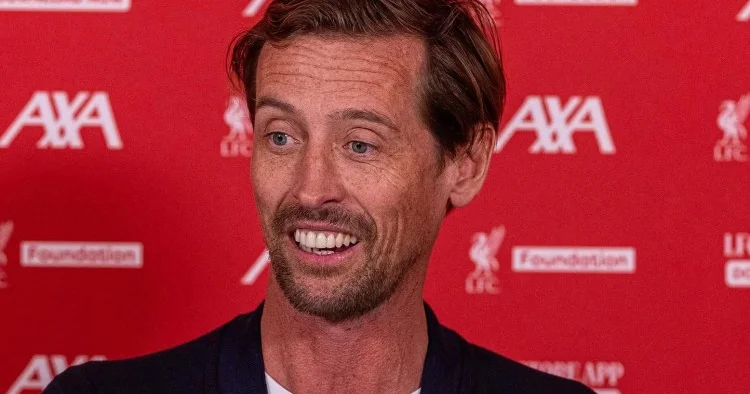 Mən yeriyirdim ki, onlar qaça bilsinlər İngiltərə millisinin sabiq hücumçusu