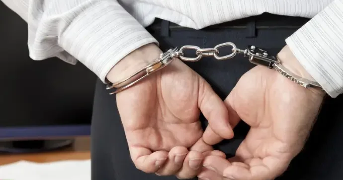Vəzifəli şəxslər həbs edildi