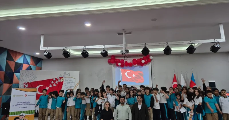 Uşaqlara yol hərəkəti qaydaları aşılanır FOTOLAR