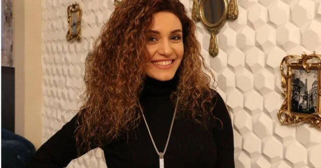 Kurtlar vadisi nin aktyoru Çinarə Məlikzadə ilə evlənmək istəyib...