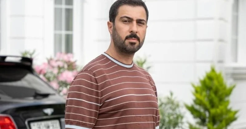 Xanımı ilə foto paylaşmasına peşman olub