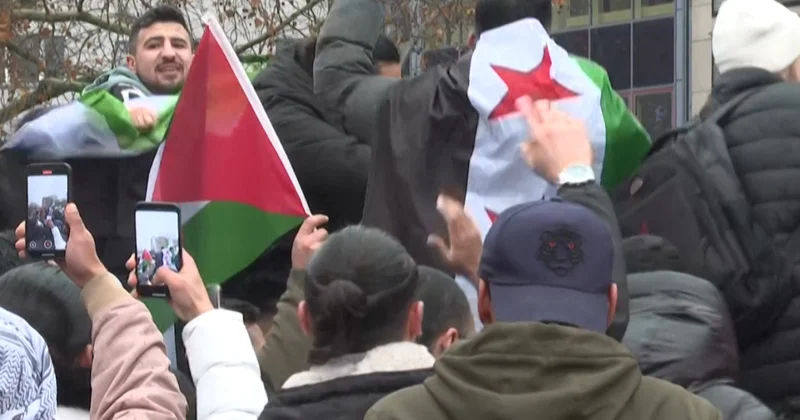 Лидер Германии обратился к сирийцам: Уезжайте