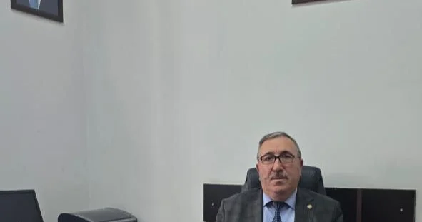 Müəllim, öyrədən, ustad Hamlet Hüseynov 70