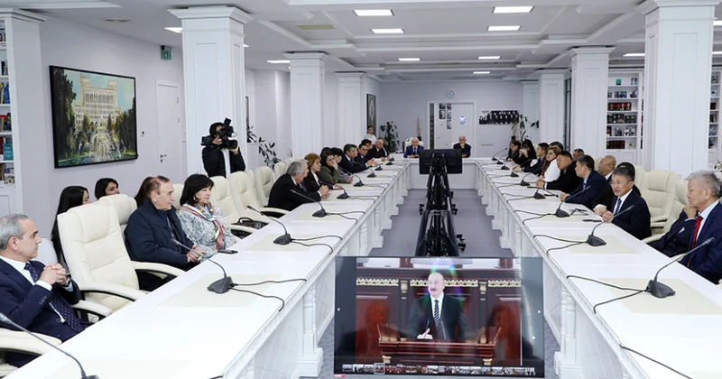 AMEA nın 80 illik yubileyi çərçivəsində Mərkəzi Elmi Kitabxanada yeni elektron zalın açılışı olub