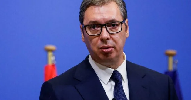 Vuçiç erkən seçkilərə razı oldu