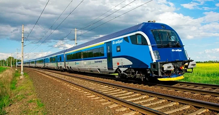 Кража кабелей парализовала железные дороги Чехии: задержаны подозреваемые