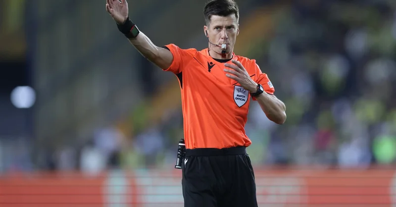 “Ayaks” “Qalatasaray” oyununa fransız hakim təyin edildi