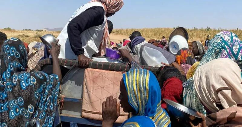 СМИ: Тысячи людей бегут из Судана