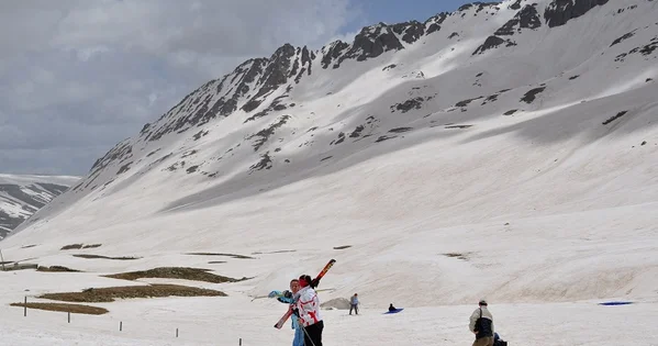 Azərbaycanda turizmin inkişafı: Bölgələrdə rəqabətinin gücləndirilməsi və iqtisadi faydalar