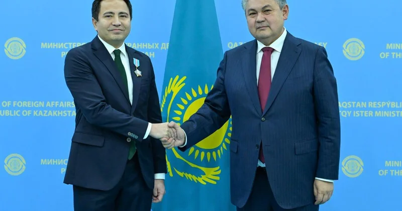 Посол Казахстана в Азербайджане Алим Байель награждён орденом Курмет Minval Politika