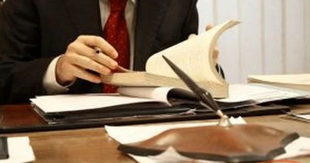 Məktəb direktoru barədə hüquq mühafizə orqanlarına müraciət edildi