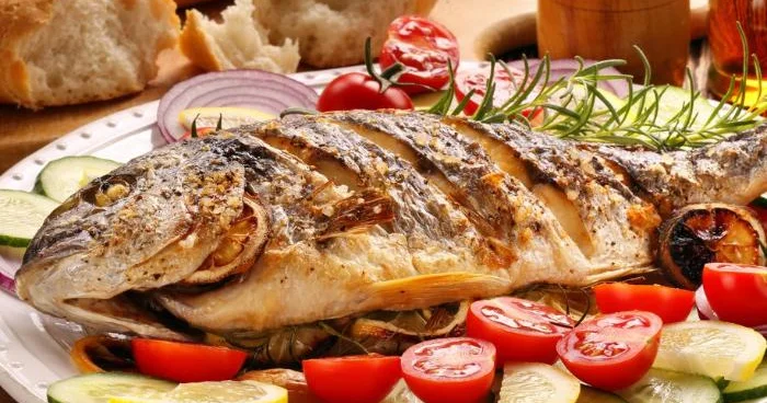 Böyüklər və uşaqlar nə qədər balıq yeməlidirlər?