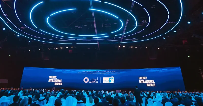 Азербайджан представил свой опыт энергетической трансформации на конференции в ОАЭ