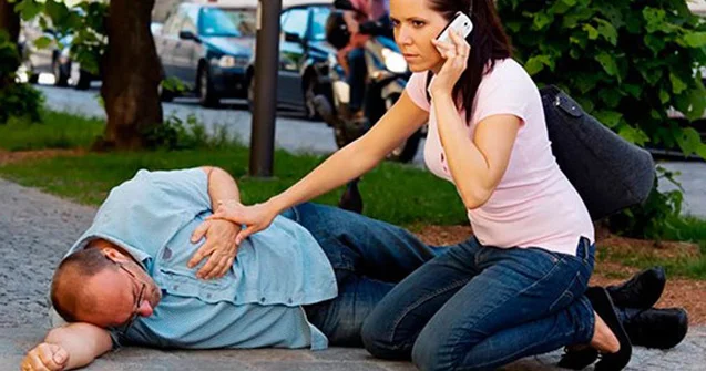 İnsultu daha çox kasıblar keçirir Araşdırmalar belə deyir...