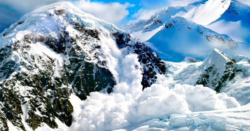 Nepalda qar uçqunu nəticəsində 15 nəfər itkin düşüb