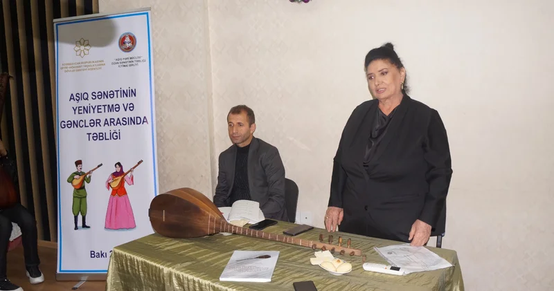 Aşıq sənətinin yeniyetmə və gənclərə öyrədilməsi dərsləri davam edir