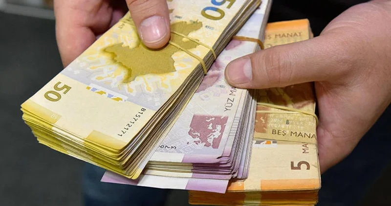 Aylıq gəliri 2500 manatdan çox olanların nəzərinə!