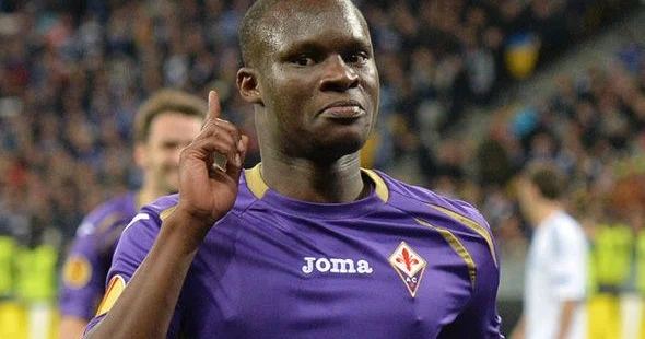 Fiorentina nın sabiq forvardı Azərbaycanda oynaya bilər Türkiyədən ölkəmizə gəlməyə hazırdır