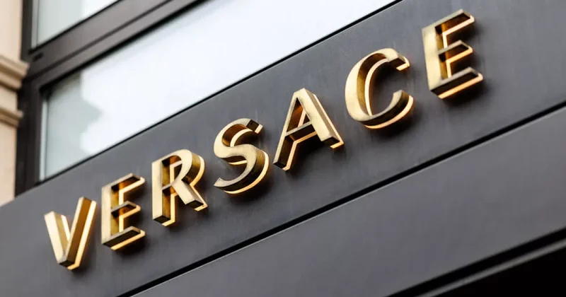 В Италии раскрыли банду, которая пять лет воровала одежду со склада Versacе