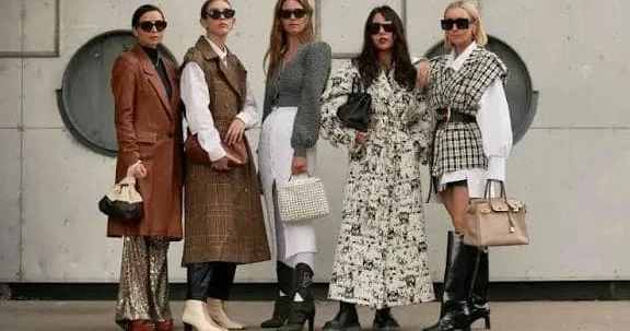 Azərbaycanlı modelyer 2026 cı ilin dəbindın danışdı: Fəza ilə ruhun birləşməsi