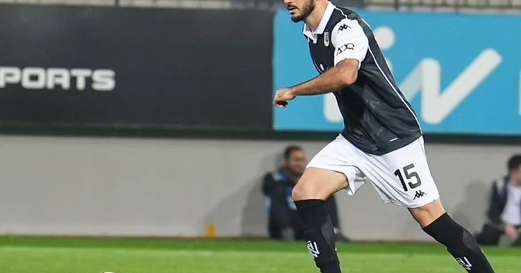 Neftçi nin müdafiəçisi üçün 200 cü oyun