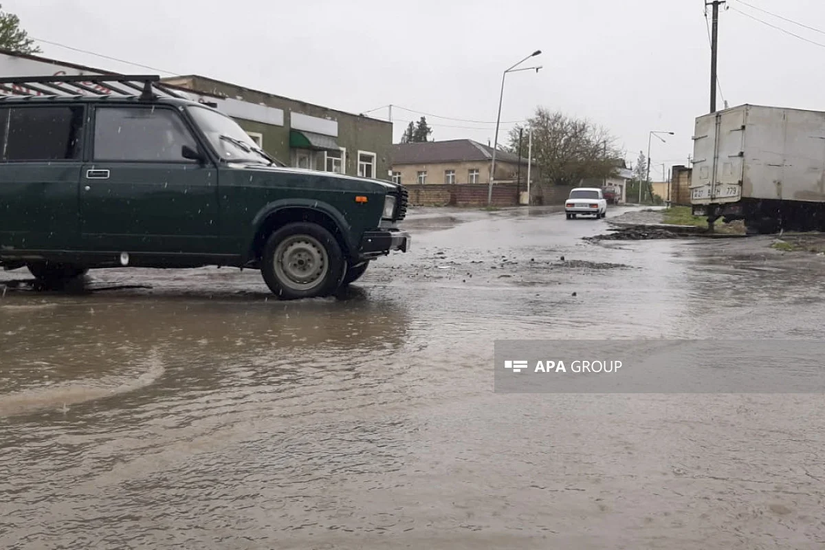 Yağıntılı hava şəraiti davam edir FAKTİKİ HAVA