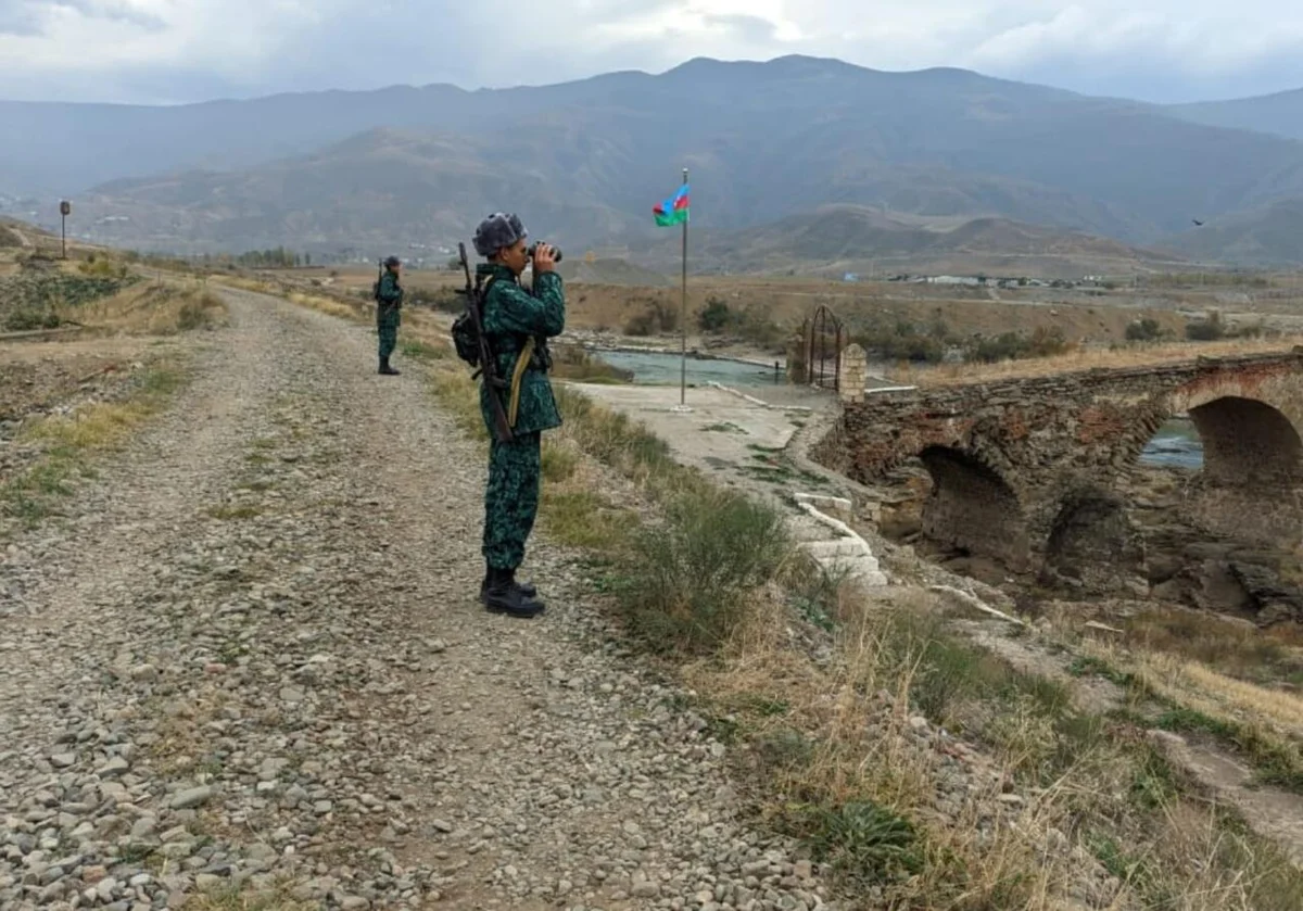 Sərhəddi pozan 27 nəfər saxlanıldı FOTOLAR Azərbaycanda özəl xəbərlər, araşdırmalar, təhlillər və müsahibələrin tək ünvanı