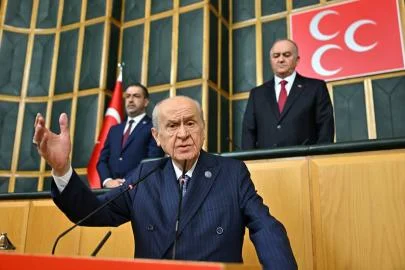 “HƏLƏB TÜRK TORPAĞIDIR, SIRADA MƏNBİCDİR” “Rusiya və İranın dəstəklədiyi qətliamları unutmadıq” AzPolitika onlayn siyasiictimai qəzet