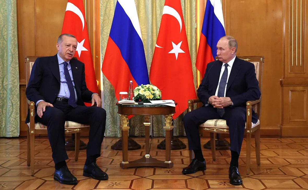 Kreml PutinƏrdoğan telefon danışığına dair məlumat yayıb