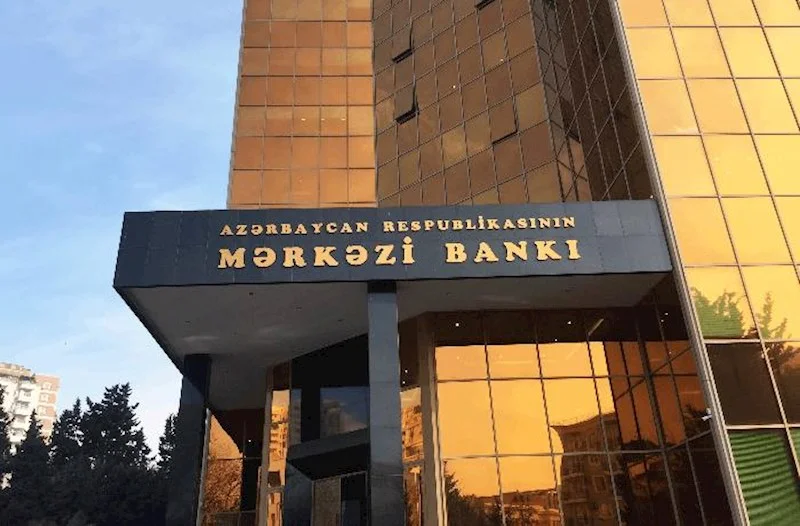 Mərkəzi Bank bu avtomobilləri bazar dəyərindən aşağı satıb? Qiymətlər