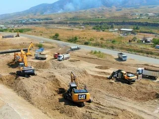 AğdamƏsgəranXocalıXankəndi yolunun yenidən qurulması davam edir