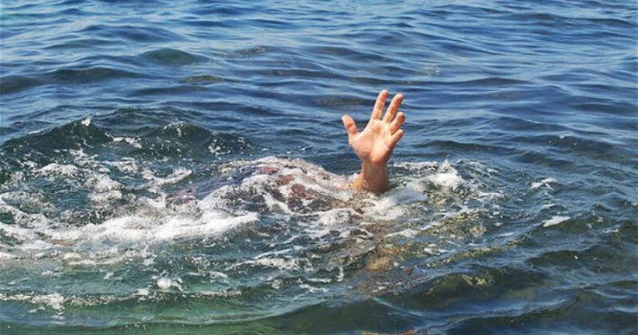 Qızını xilas etmək üçün kanala atılan ata da öldü