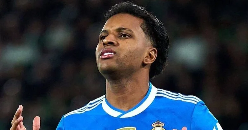 Bu futbolçu “Real”dan ayrılmaq istədiyini bildirdi