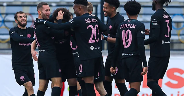 “Şamaxı” və “Sabah” 1/4 finalda