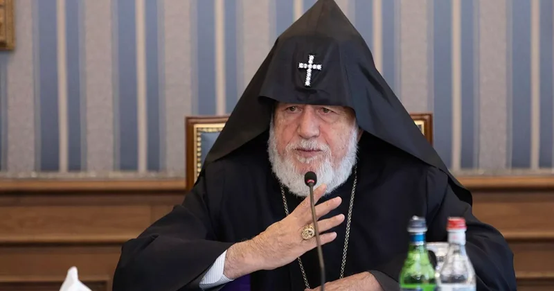 II Qaregin İsveçrə və Fransaya getdi