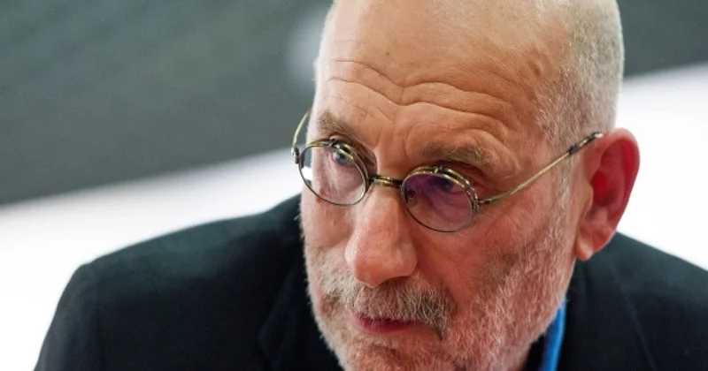 Tanınmış yazıçı Boris Akuninin ömrünü ağır rejimli koloniyada keçirmə cəzası 15 ilə çatdırılıb