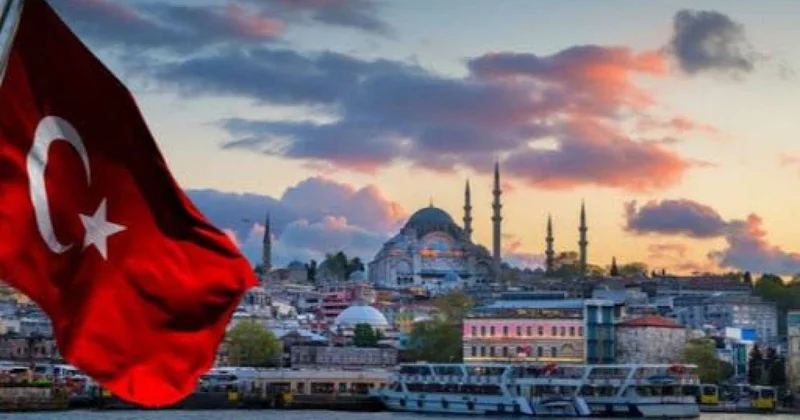 Türkiyədən İLK: NATO ölkəsinə gəmi satdı