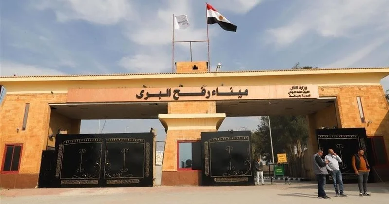 Израиль откроет КПП Рафиях только для выезда жителей Газы